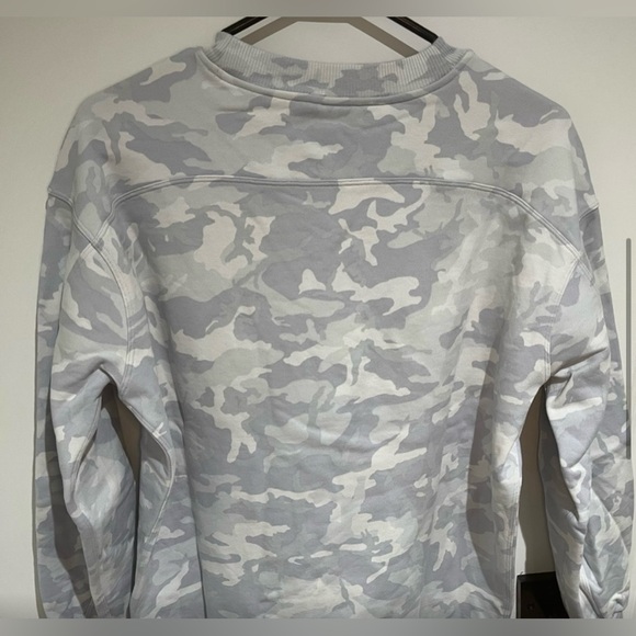 NWOT LULULEMON PERFECTLY OVERSIZED CREW - Picture 6 of 7